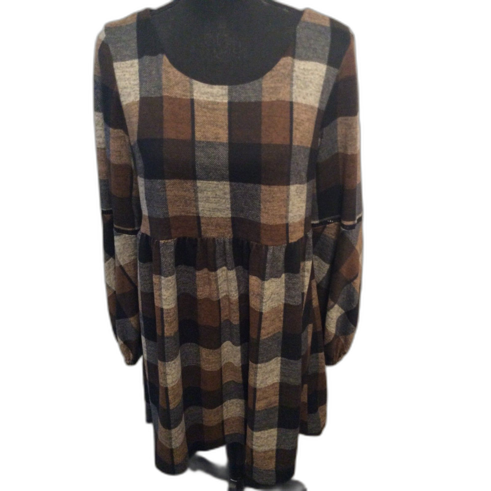 JH Medium Plaid Soft Winter Dress Lined Warm Stretch